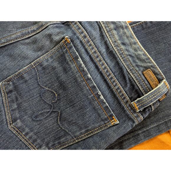 Guess Premium ULTRA Low-Waisted Boot Cut DREAM Jeans - Size 26 - Picture 3 of 5